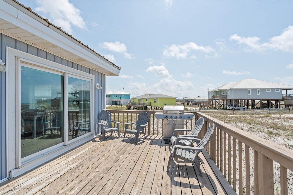 Dauphin Island Escape - 102 Ponchartrain Ct 3 Bedroom Home