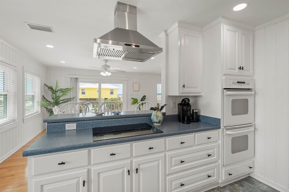 Dauphin Island Escape - 102 Ponchartrain Ct 3 Bedroom Home