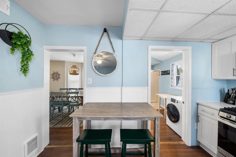 4BR Shore House-Close To The Action