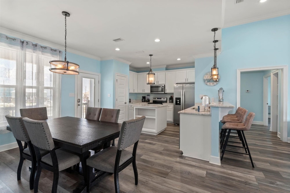 Dauphin Blue - 2824 Bienville Blvd 4 Bedroom Home