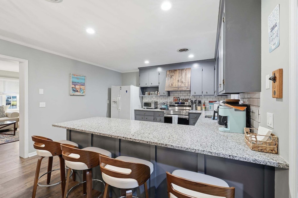 Minutes To Rehoboth Beach And Lewes Beach 3br Home 3 Bedroom Home