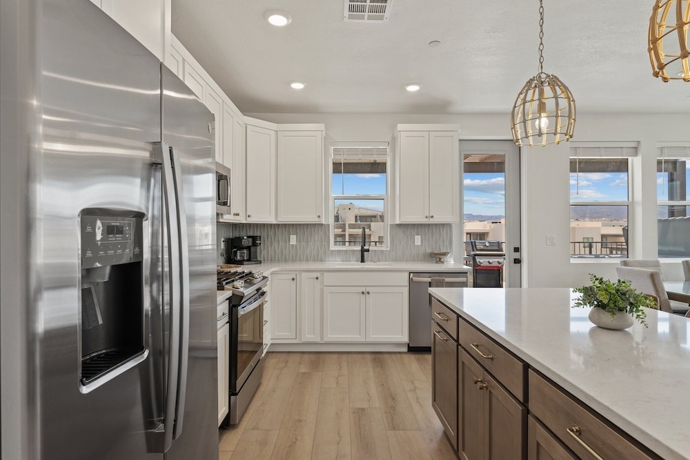 Periwinkle Sky 3 Bedroom Condo
