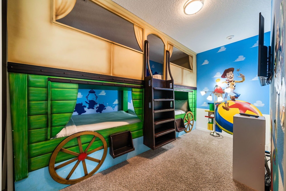 9014 Sunshine Ridge Loop