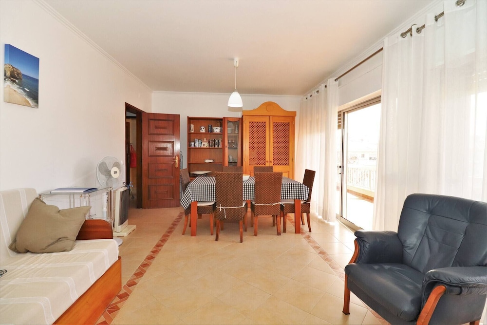 Vacation Apartment In Quarteira view 5