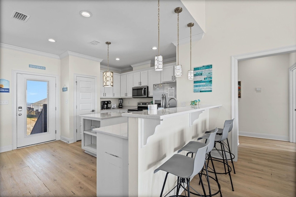 Vitamin Sea - 2606 Bienville 4 Bedroom Home
