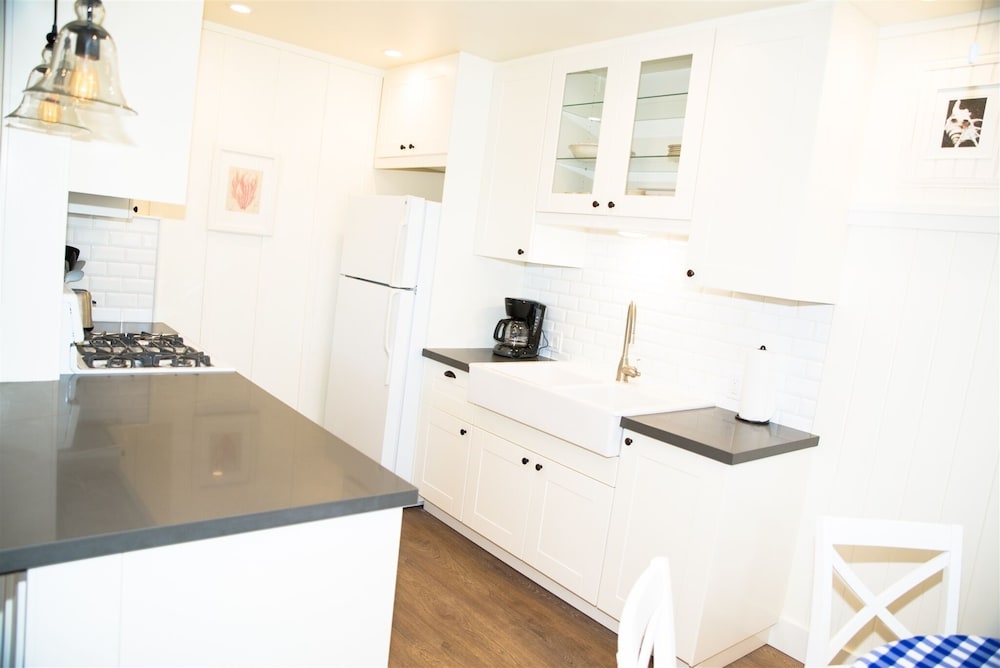 4980 Sandyland Road #216 2 Bedroom Condo by RedAwning
