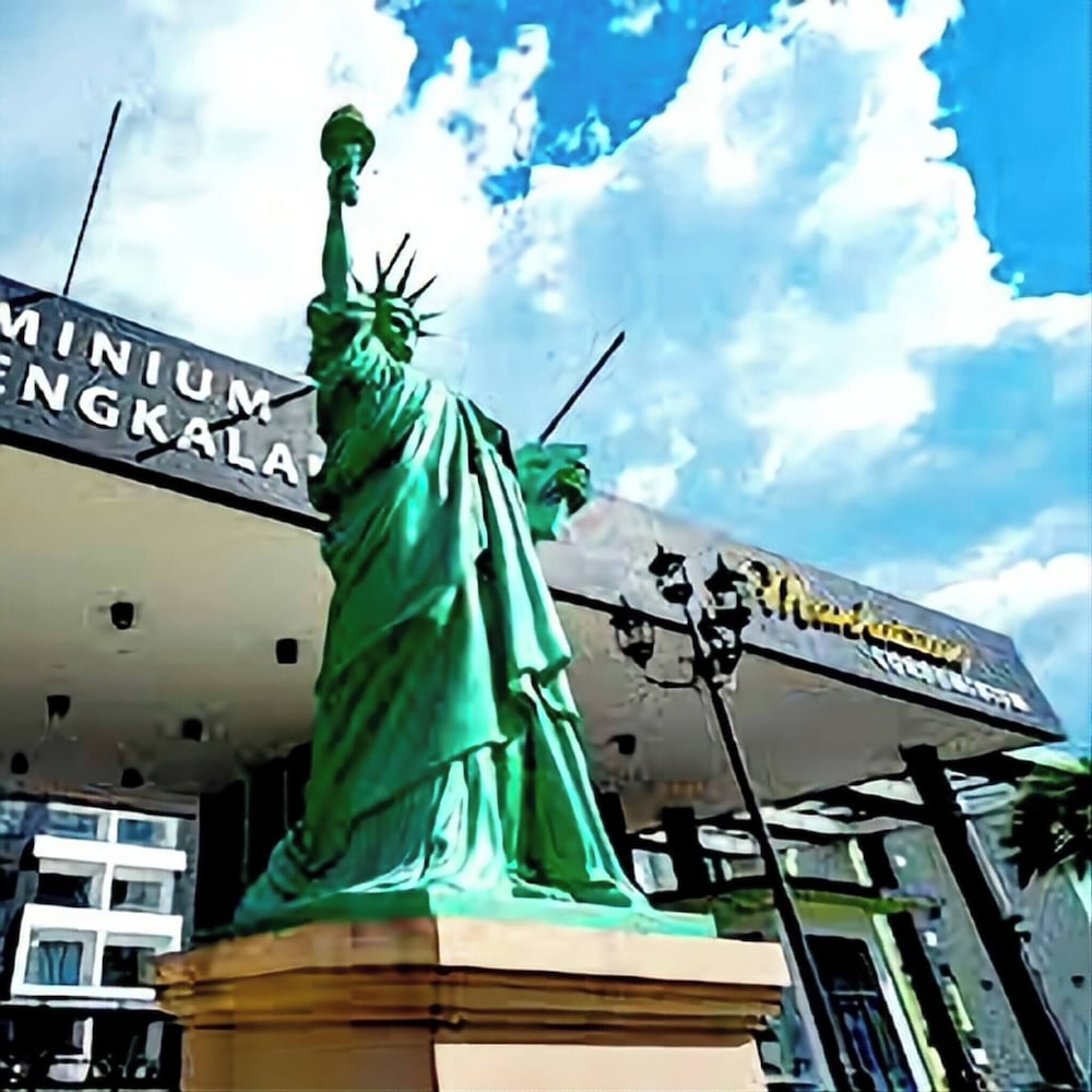 Ipoh Manhattan Free Waterpark 3BR 8pax Family Suite Mha308 by City Home Empire