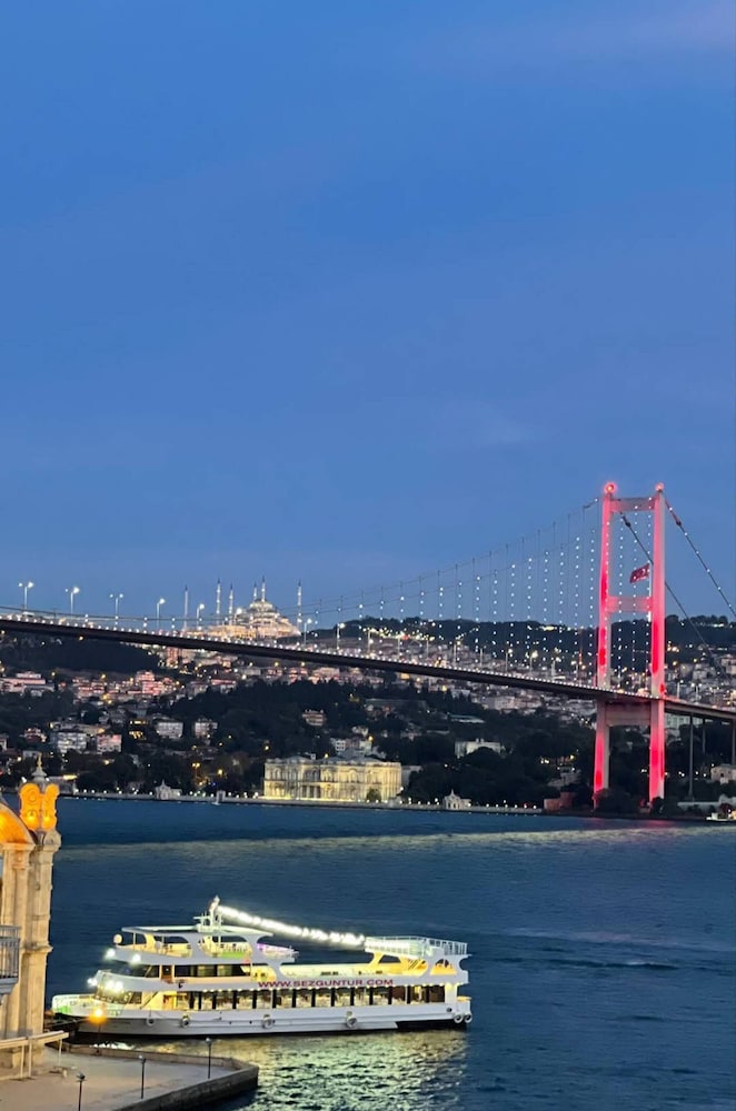 Ortaköy Grand Appartement 3and1