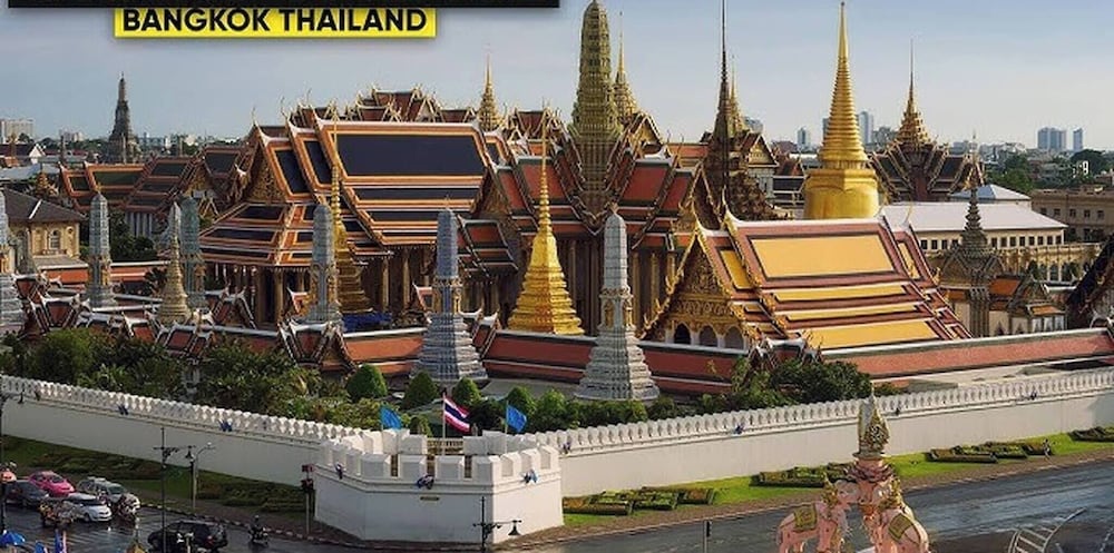 12th Floor Cozy Studio Room, 5-10 Mins Walk to Iconsiam and BTS