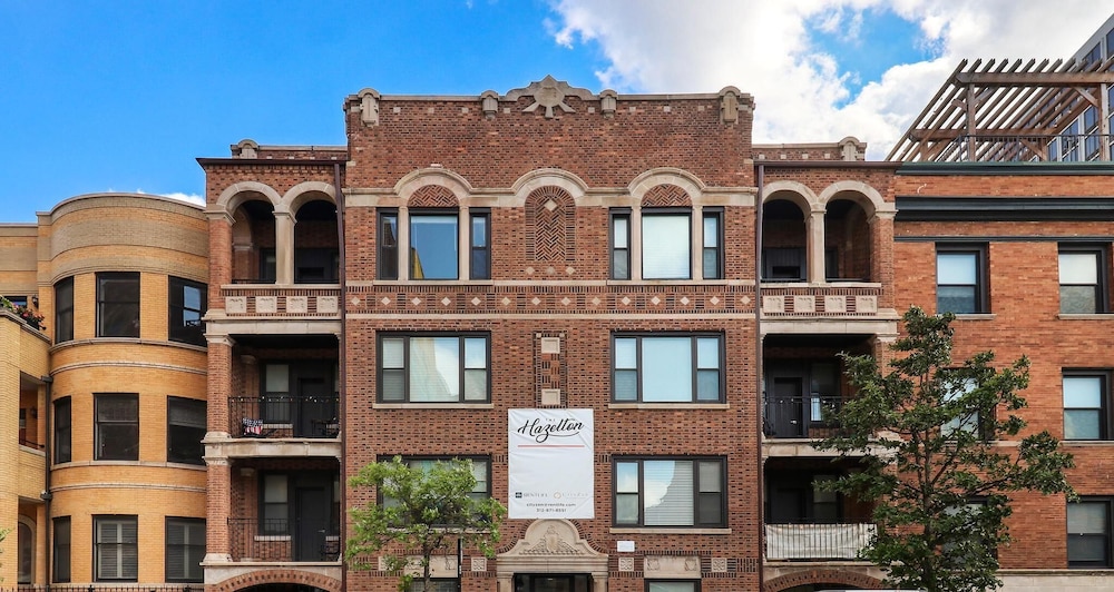 Uptown Studio Gem - Montrose rep