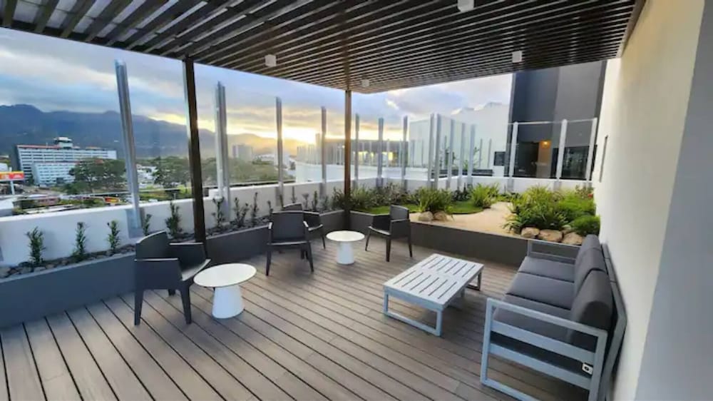 Cozy Apartment in San José Costa Rica With Stunning Sunset Views