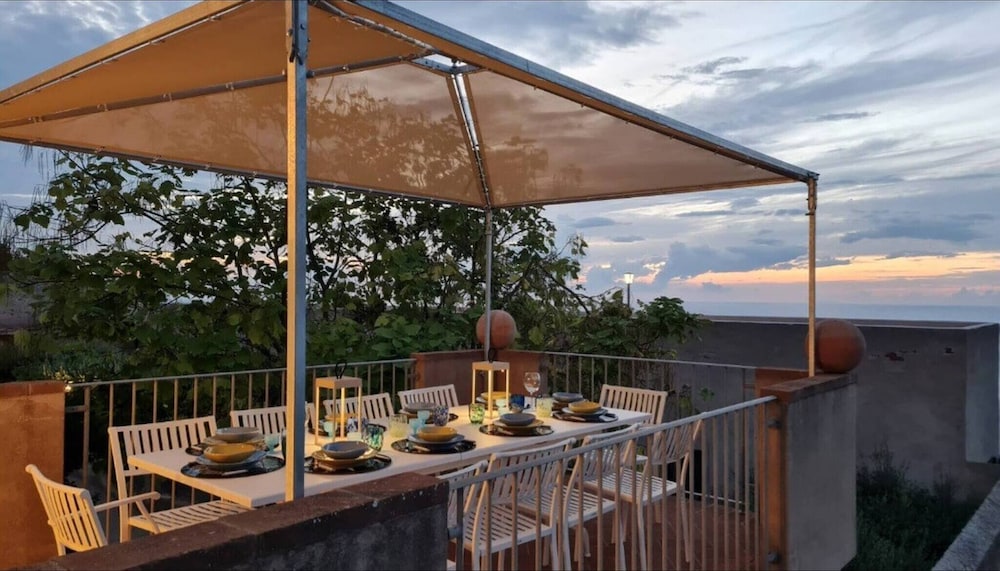 "luxury House In Populonia Above The Sea" view 3