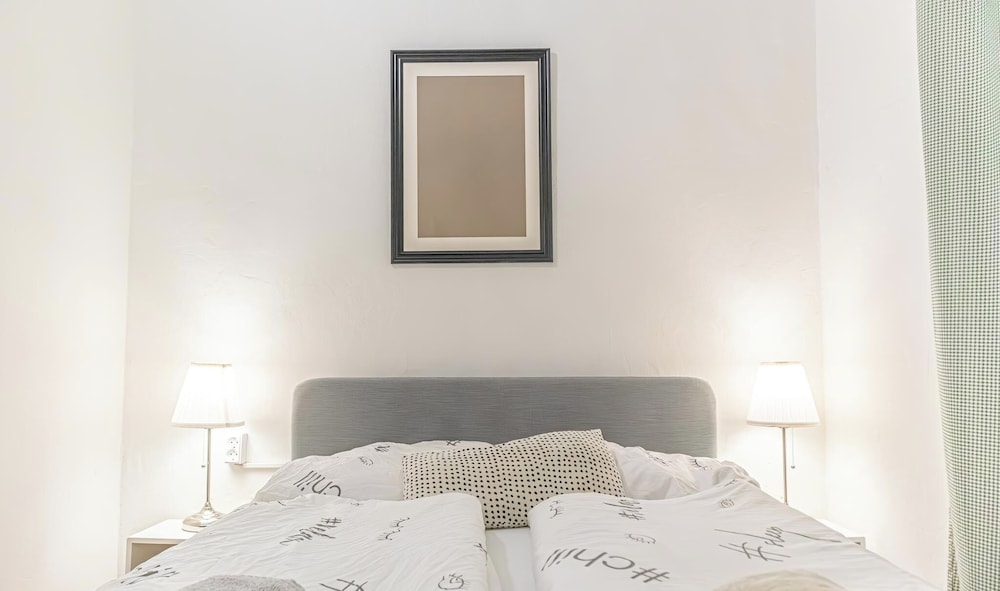 Modern 2BR Apt Near Westbahnhof