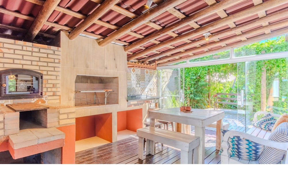 House, Beach, and Nature in Ibiraquera Tan0000
