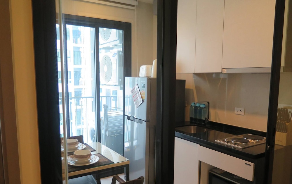 The Base Central Pattaya - 1 bdr Condo With Pool