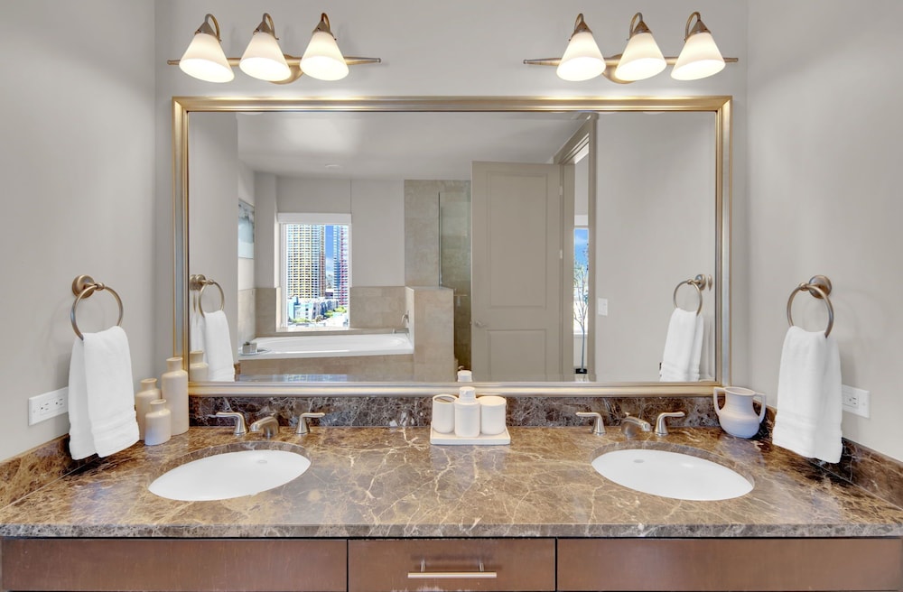 East Village Luxe Stays