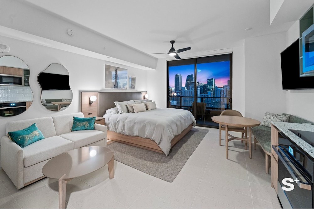 Miami Luxury Studio With City View
