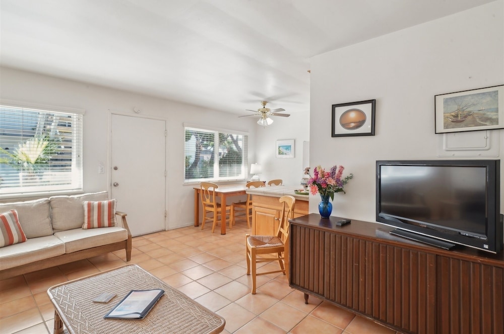 4950 Sandyland Road #127 Condo by RedAwning