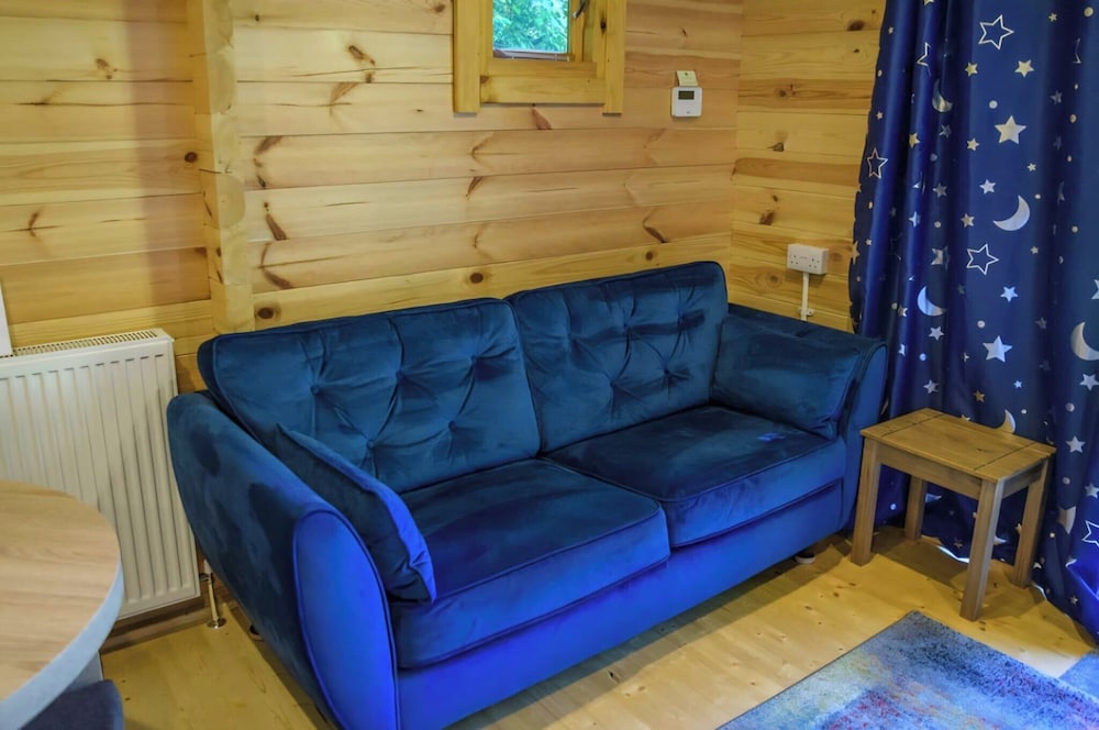 Snowdrop Cabin Retreat, dog Friendly, Peaceful