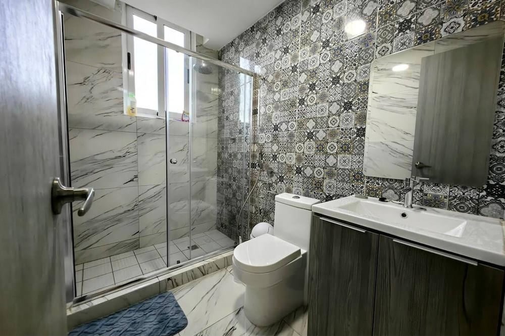 Oceanfront Designer Apartment PH The Sands, Next to Hilton