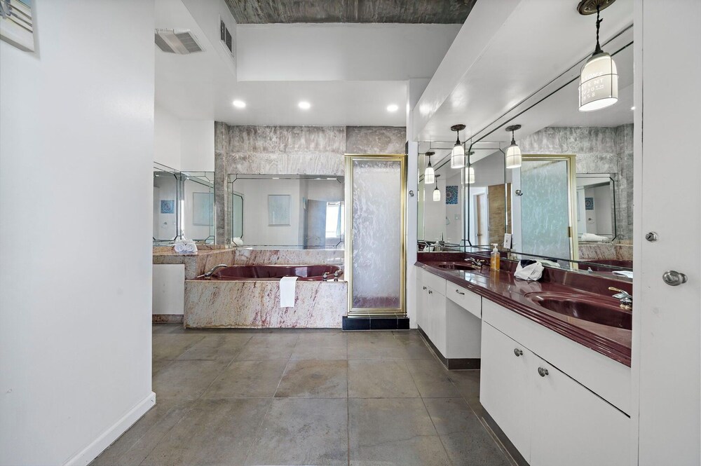 Oceanfront Experience by Ryson Vacation Rentals