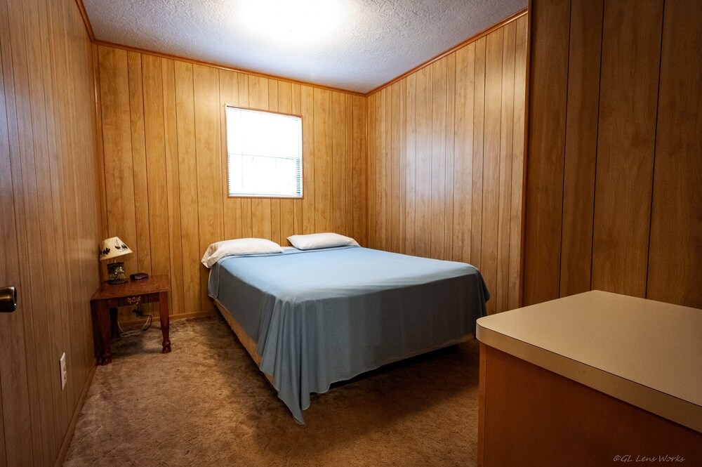 Rayburn Resorts