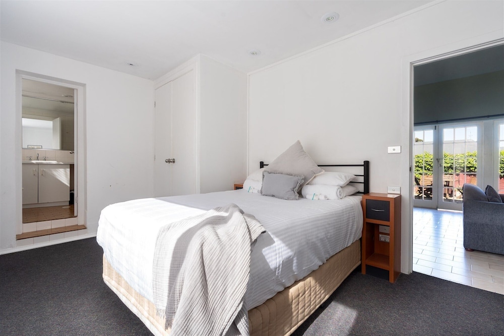Coolangatta Estate