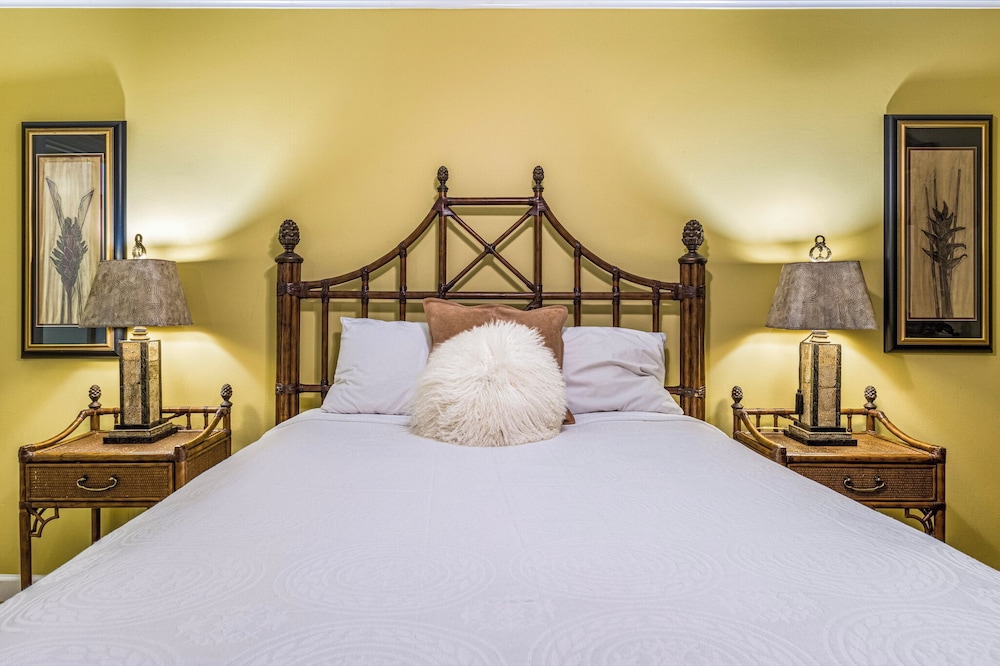 Casa del Sol #G1 by Southern Vacation Rentals