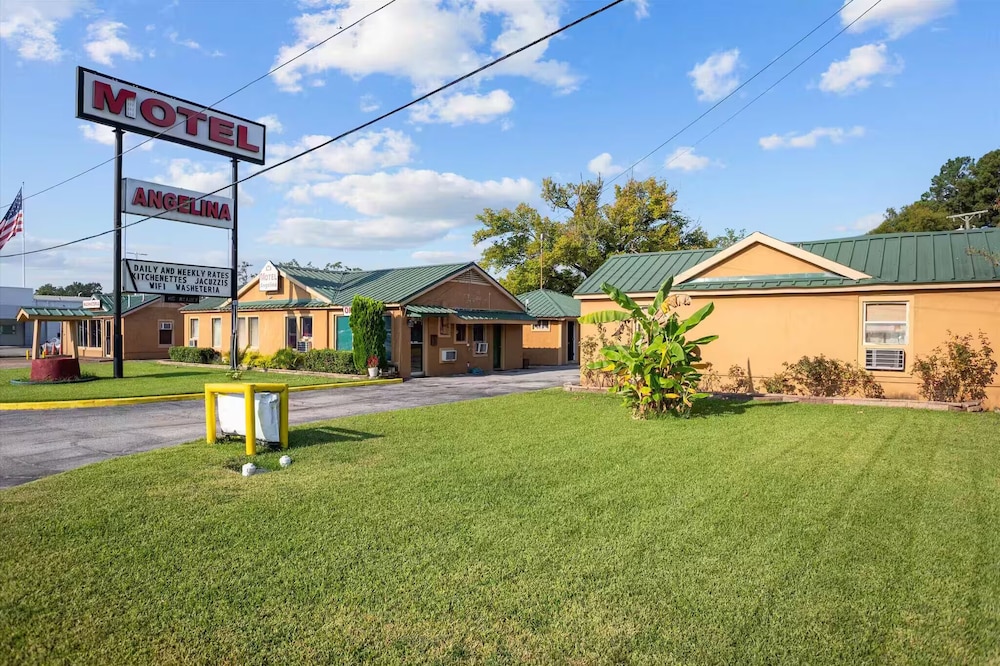 Angelina Motel