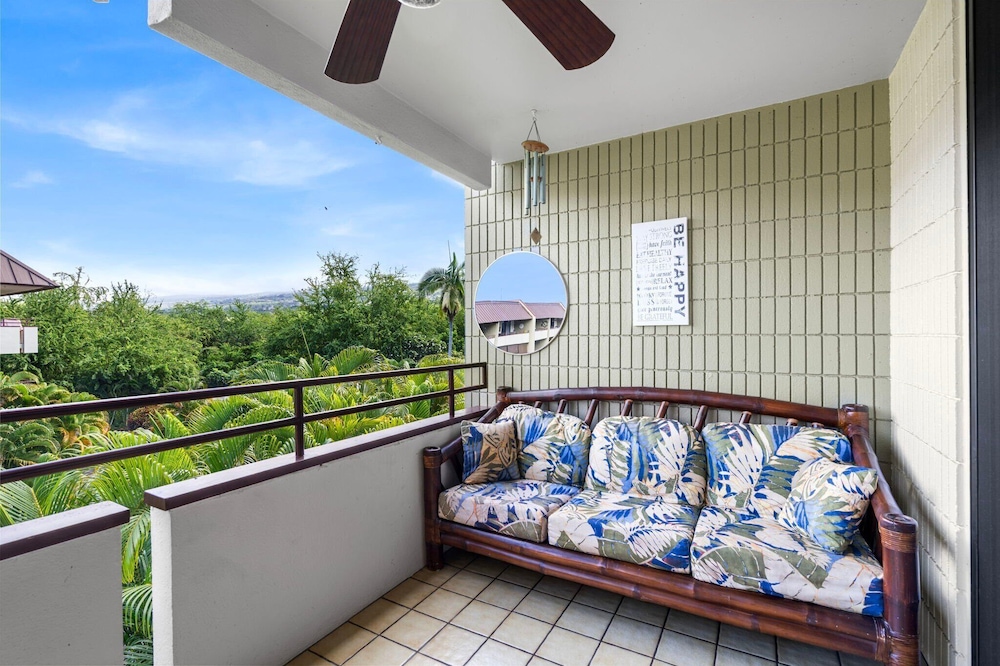 Island Retreat With Concierge - Central AC - Walk to Beach - Vrkcv