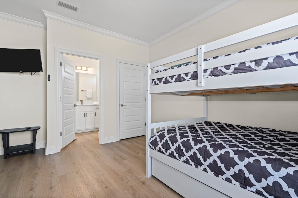 Vitamin Sea - 2606 Bienville 4 Bedroom Home