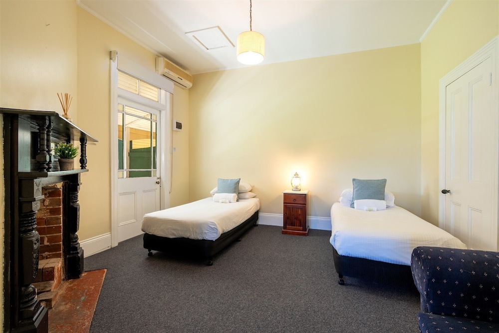 Coolangatta Estate