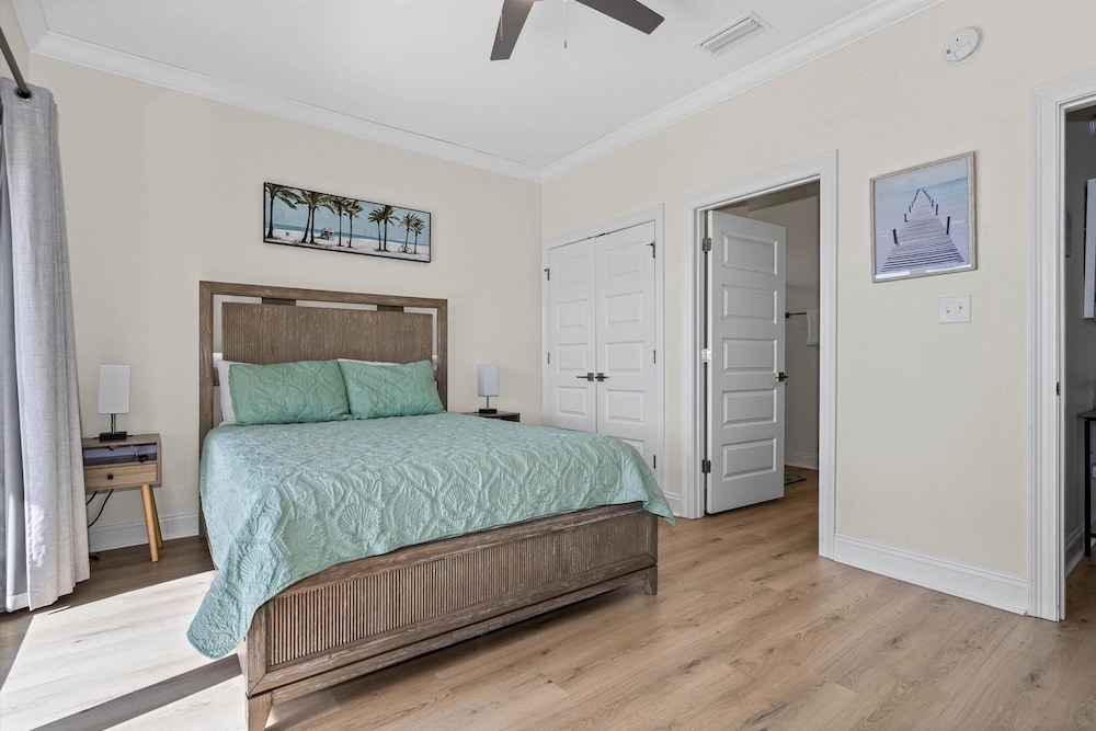 Vitamin Sea - 2606 Bienville 4 Bedroom Home