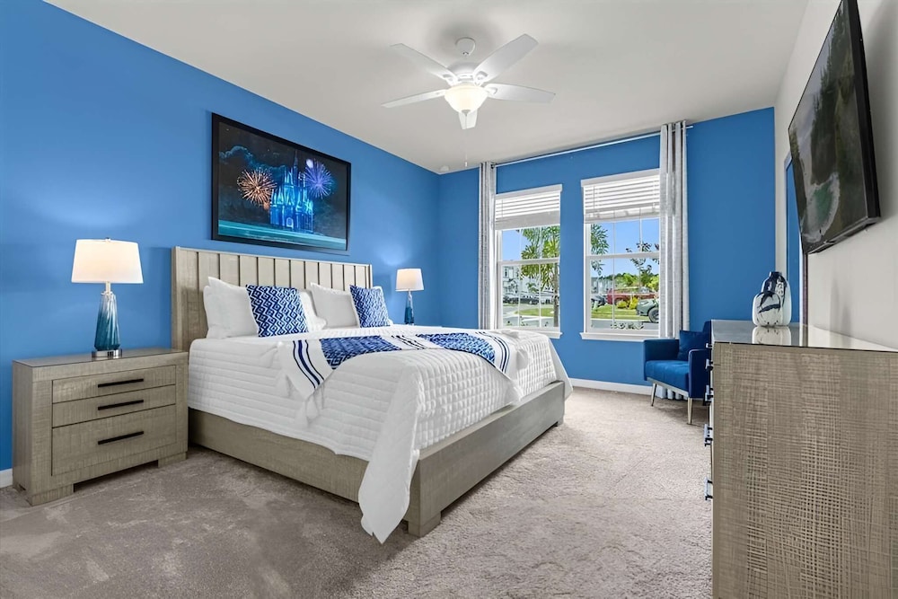 Luxury Themed Villa With Pool Near Disney & Attractions