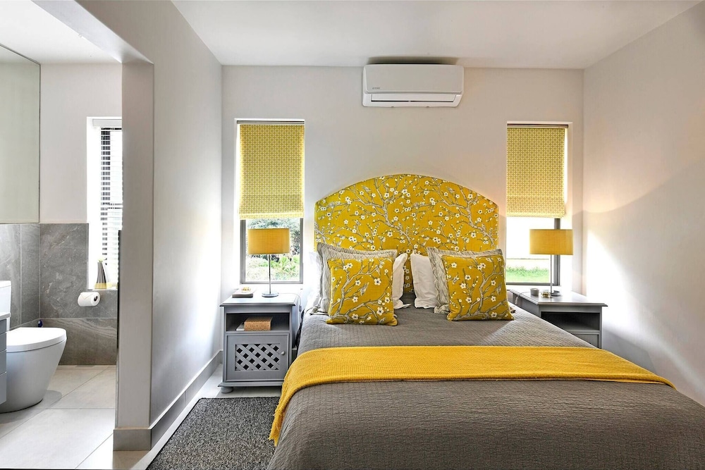 Photo 32