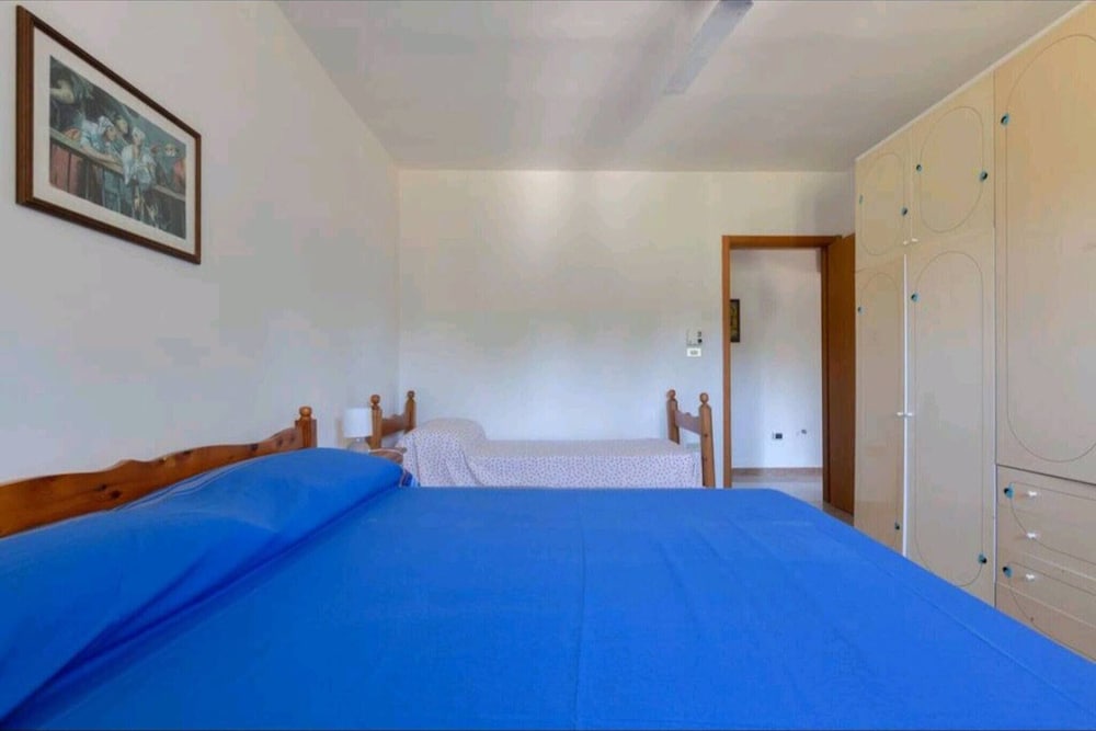Villa With Garden and Relaxing Atmosphere view 4