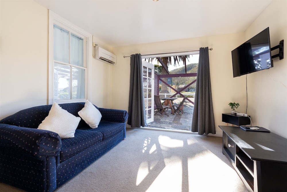 Coolangatta Estate