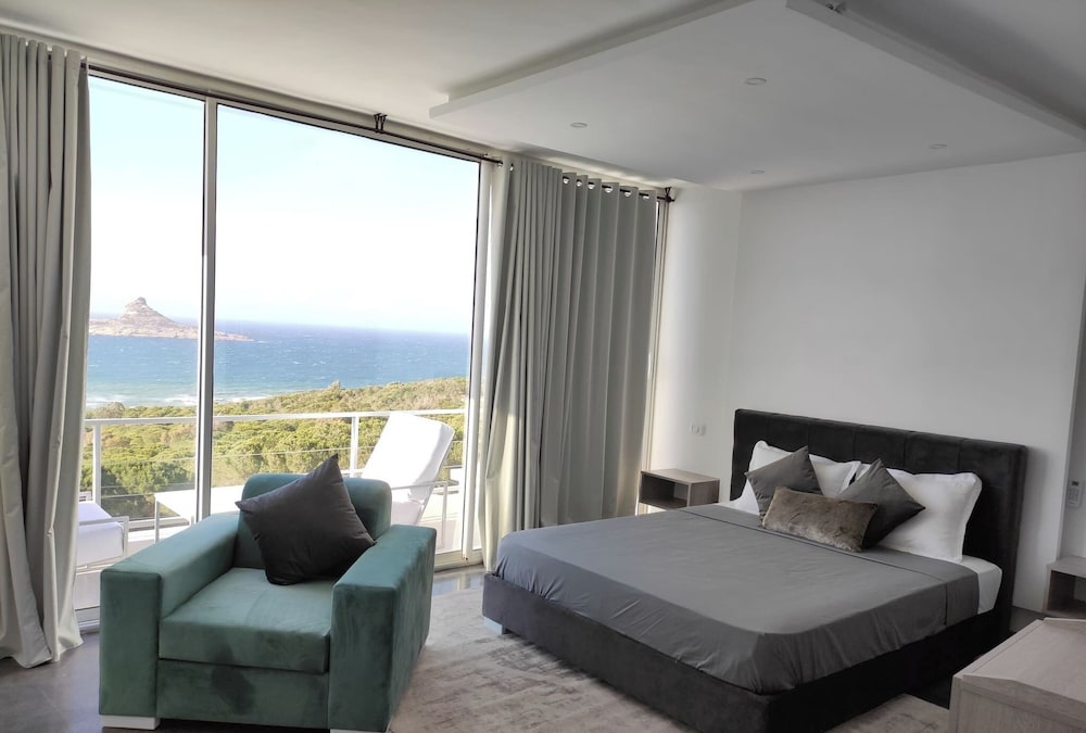 Exceptional Luxury Villa A Masterpiece of Elegance and Comfort