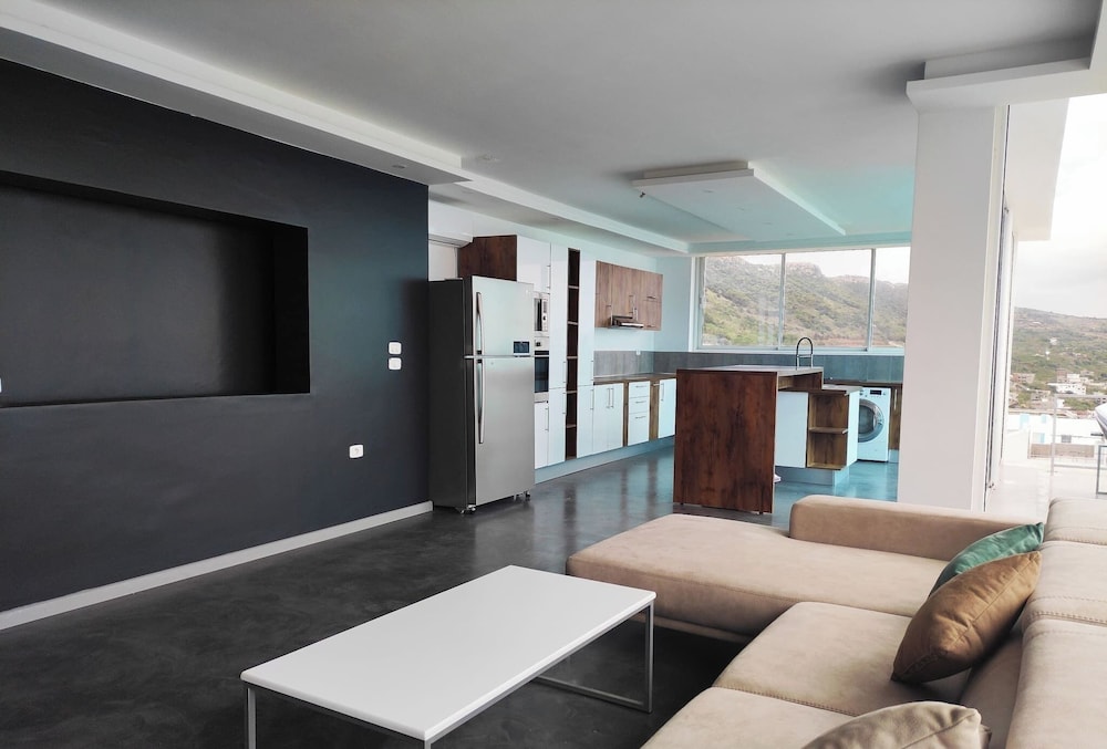 Exceptional Luxury Villa A Masterpiece of Elegance and Comfort
