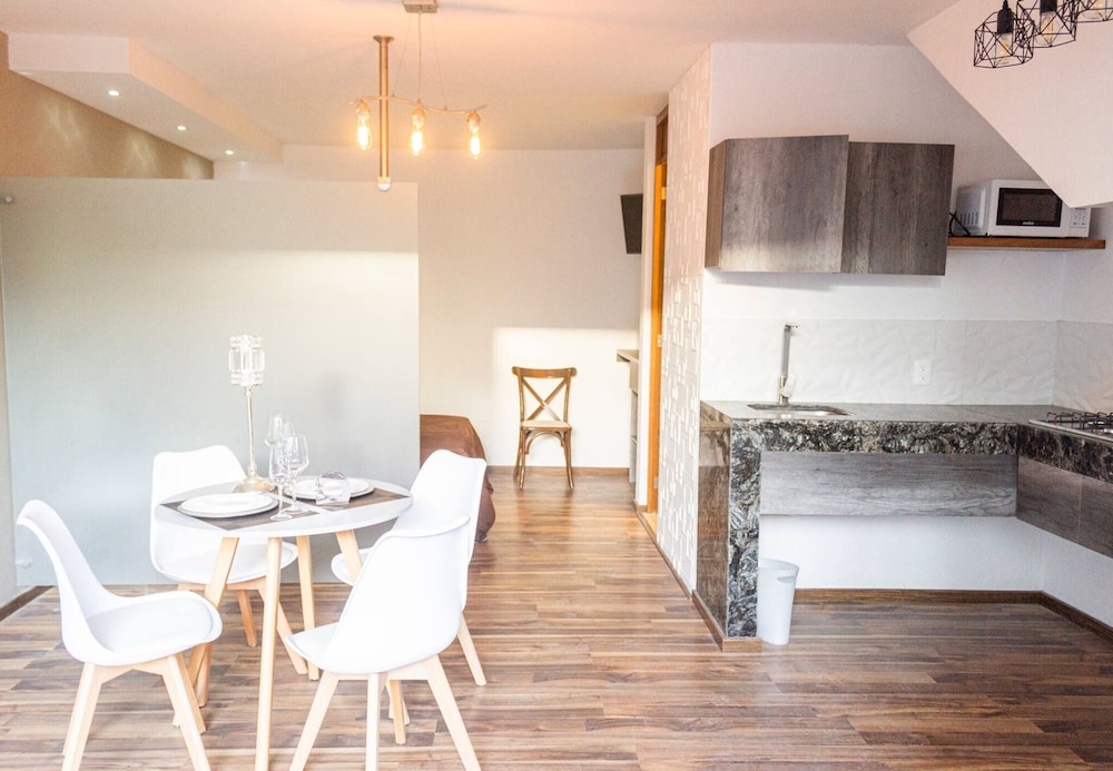 White Confy Loft Downtown view 5