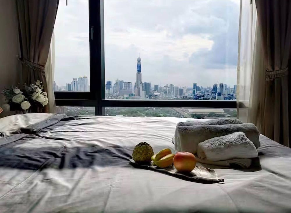 Circle Living Skyline Residence