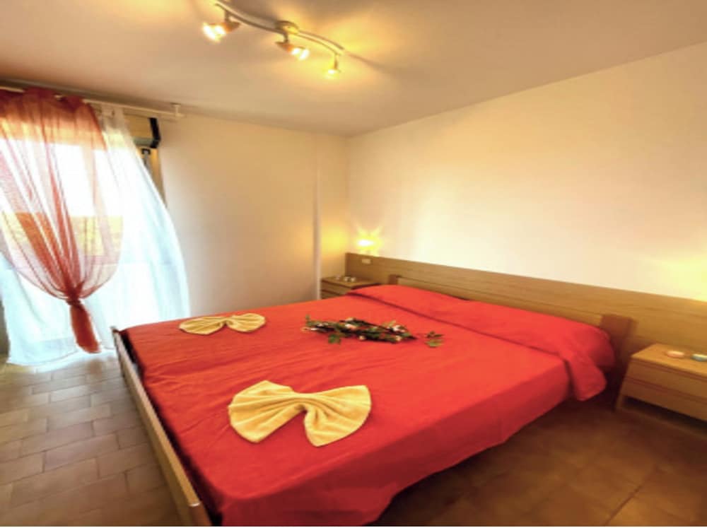 Beachside Bliss Cozy One-bedroom Flat - Beahost