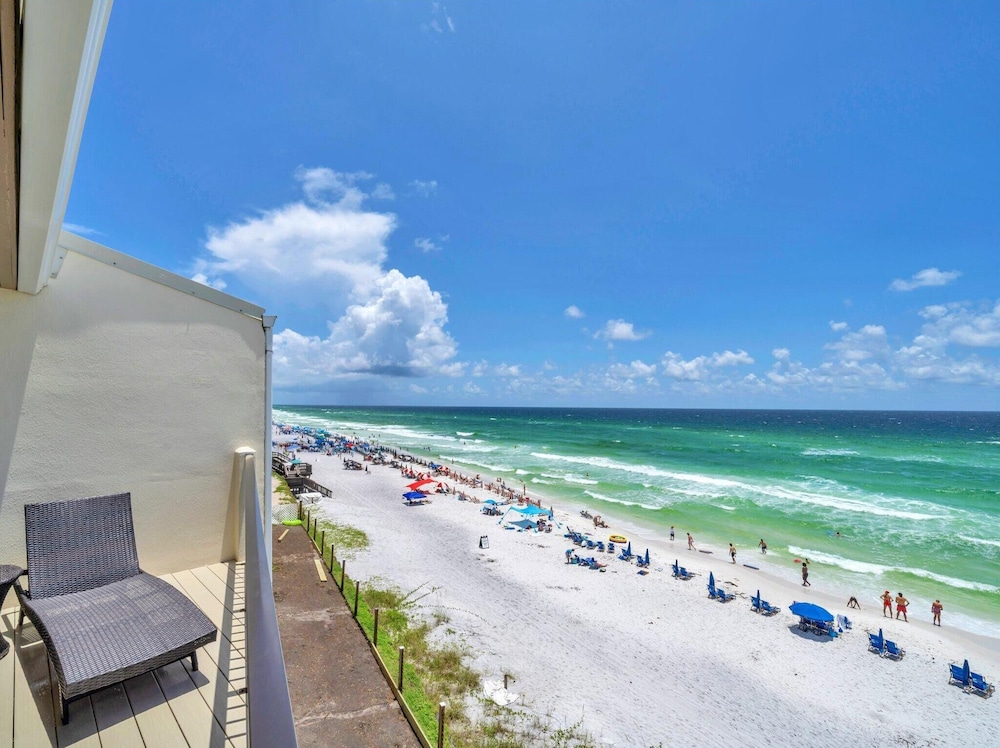 Blue Mountain Beach Villas 5A