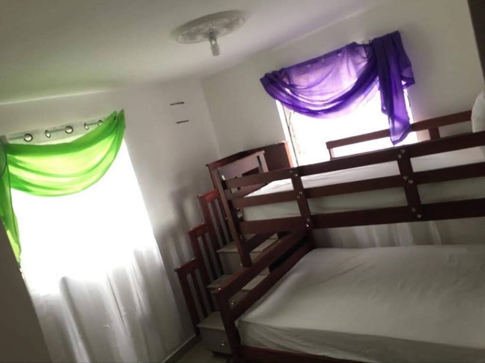 Total New!! Exclusive!! Apt At Paradise V . view 5