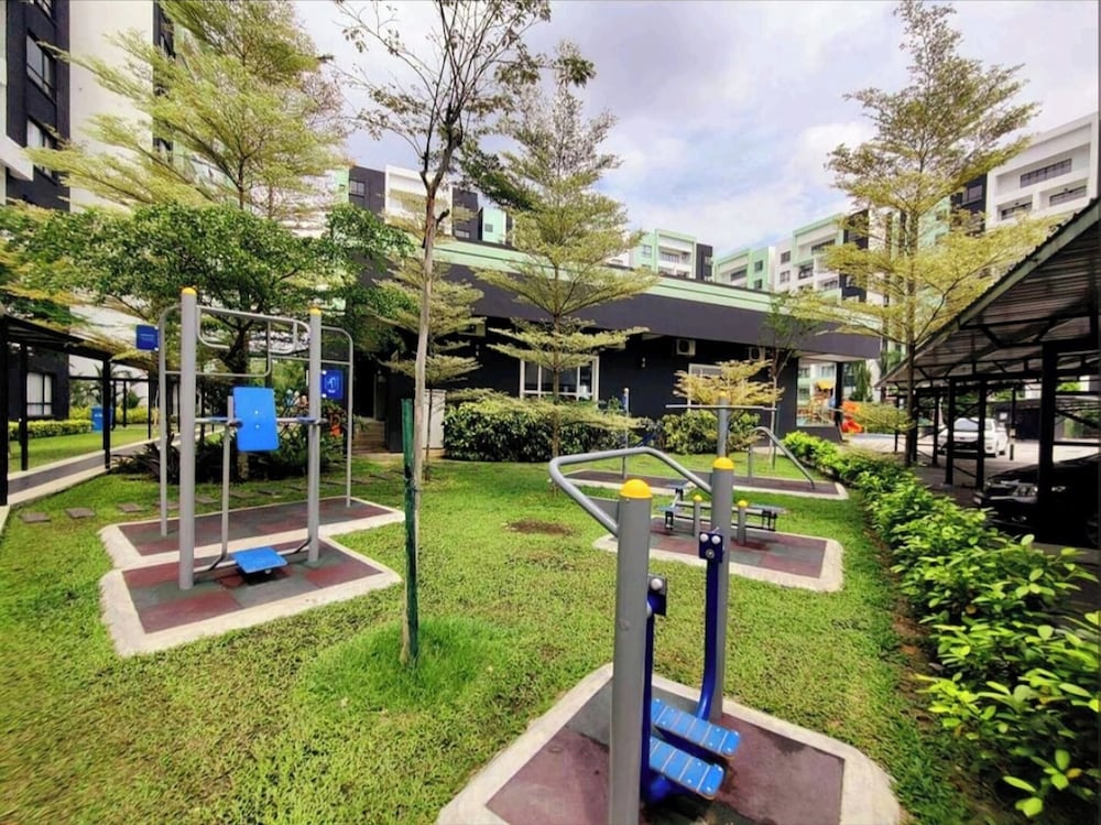 Ipoh Manhattan Free Waterpark 3BR 8pax Family Suite Mha306 by City Home Empire