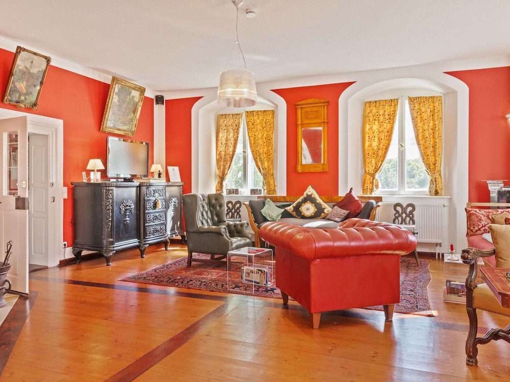 Lavish Castle in Riedenburg with Garden near Lake view 5