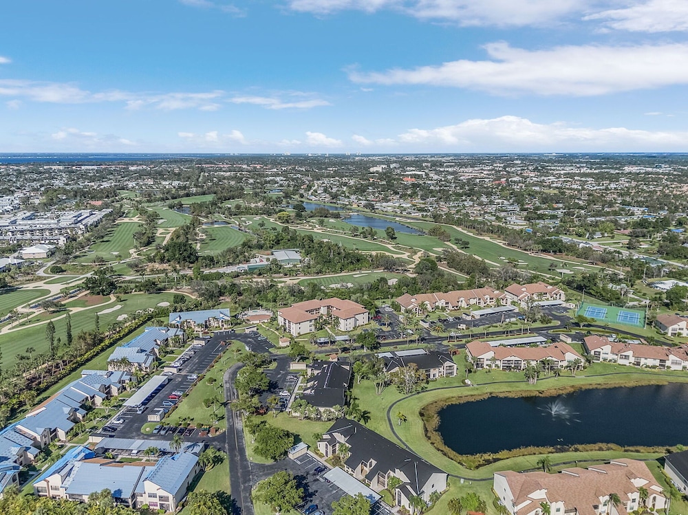 Club at Crystal Lake Serenity in Fort Myers
