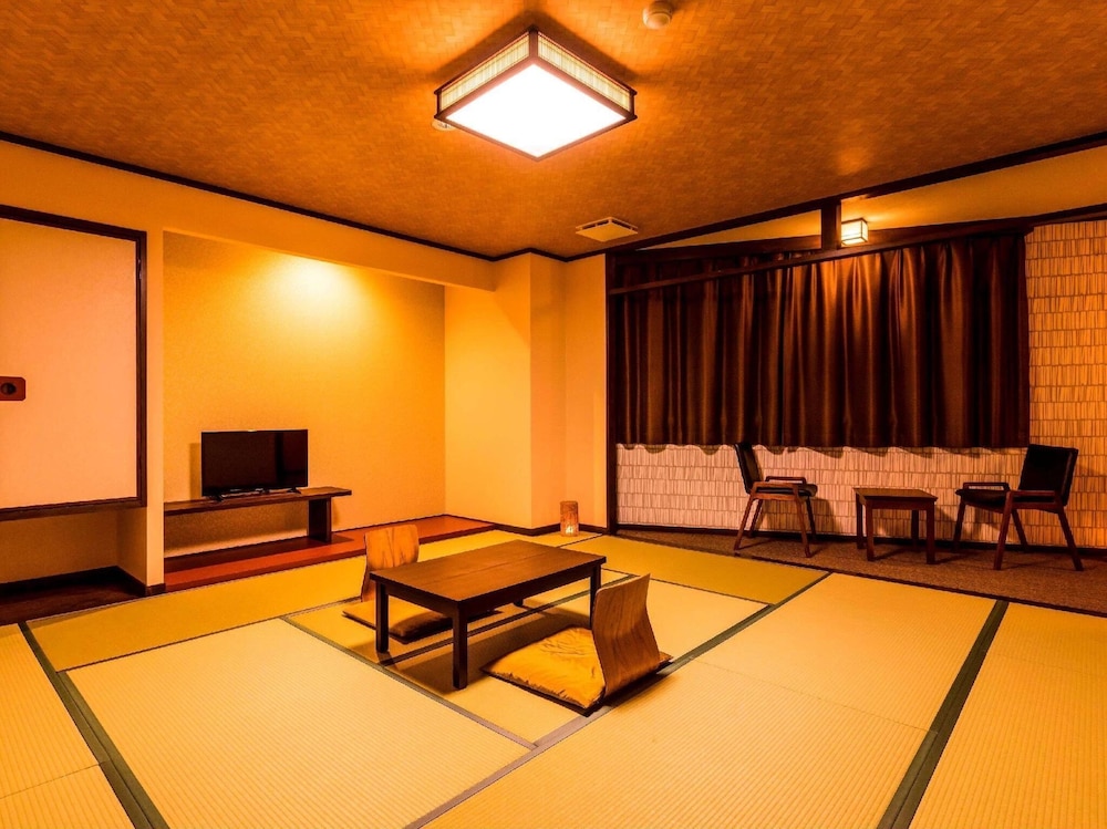 Ooedo Onsen Monogatari Premium Shirahama Saichoraku