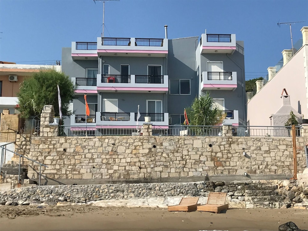 Apt1 @ Mamangakis Apartments view 5