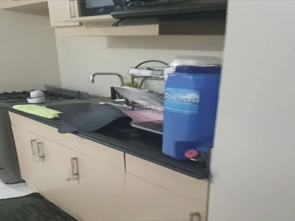 Room-peaceful City View Condo for Rent i